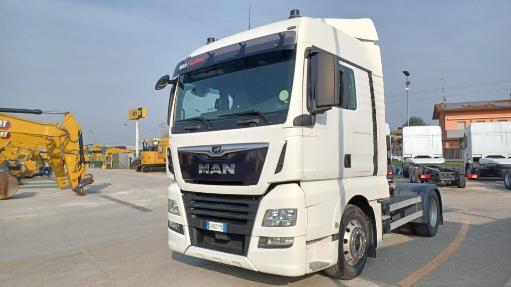 truck TGX460XL GD827YD 30223