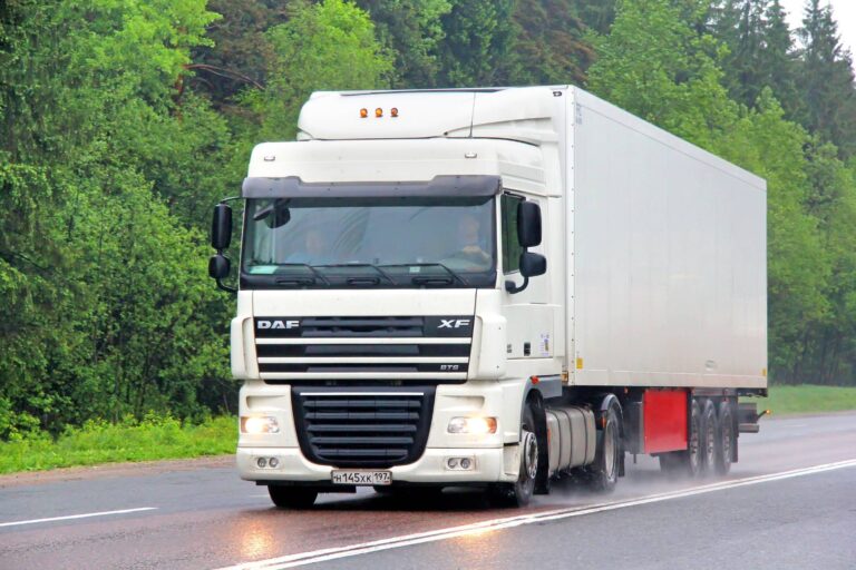Noleggio camion refrigerati - CGT Trucks