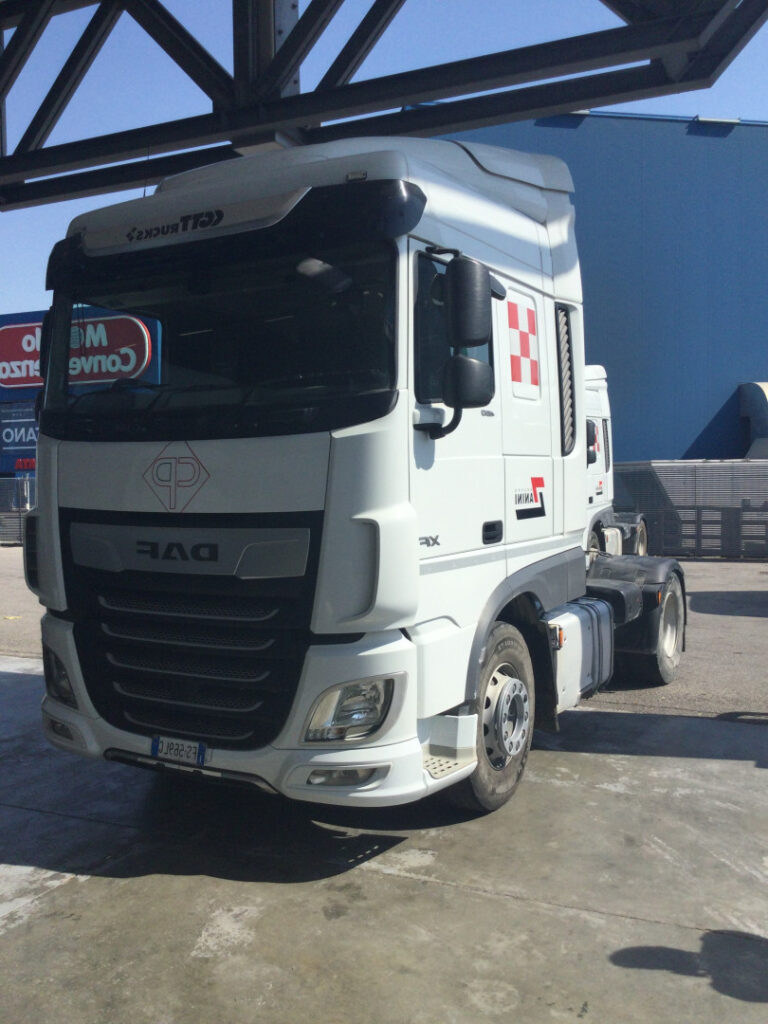 truck FH480SLH FS569LG 35638