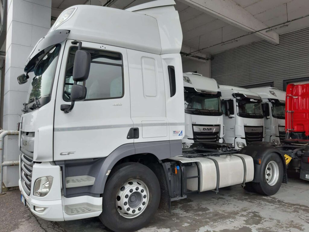 truck CF450SLH FR958FF 38331