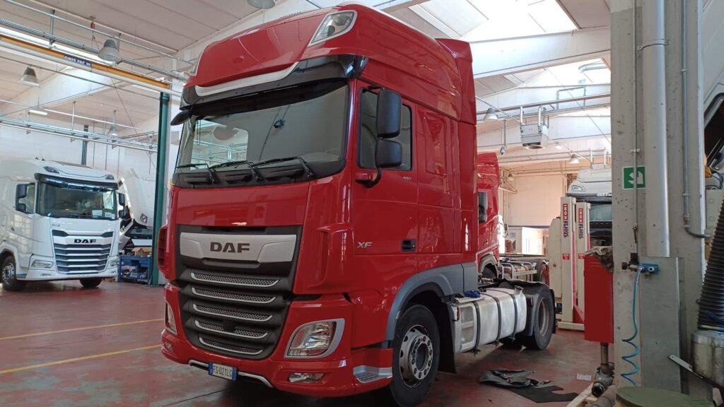 truck XF480SSC FS021LG 36857