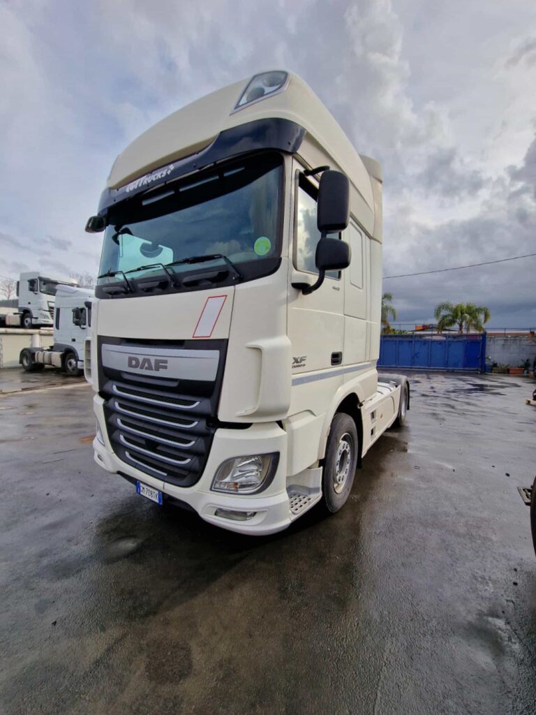 truck XF460SSC GM708TK 27660