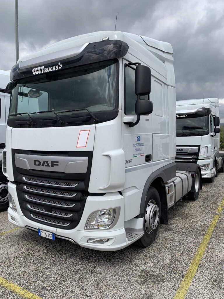 truck XF480SLH FY271SE 42239