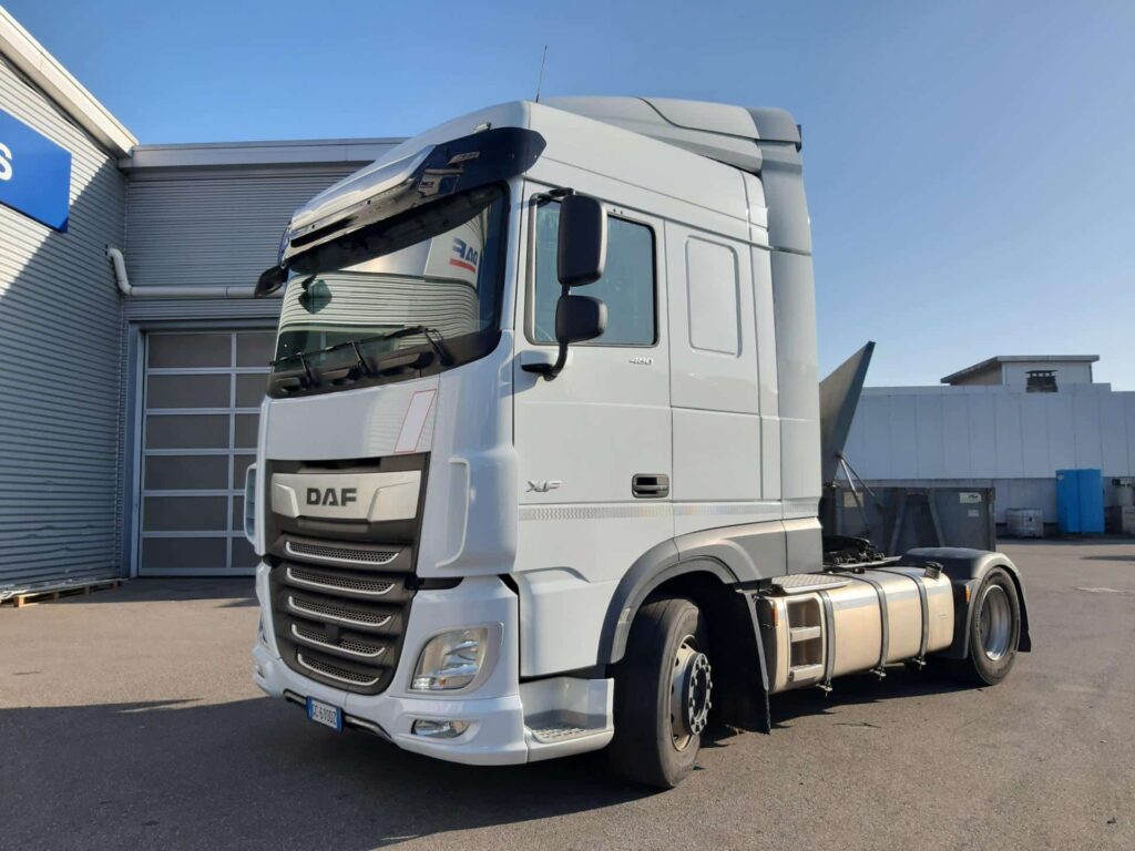 truck XF480SLH GC610DZ 58097