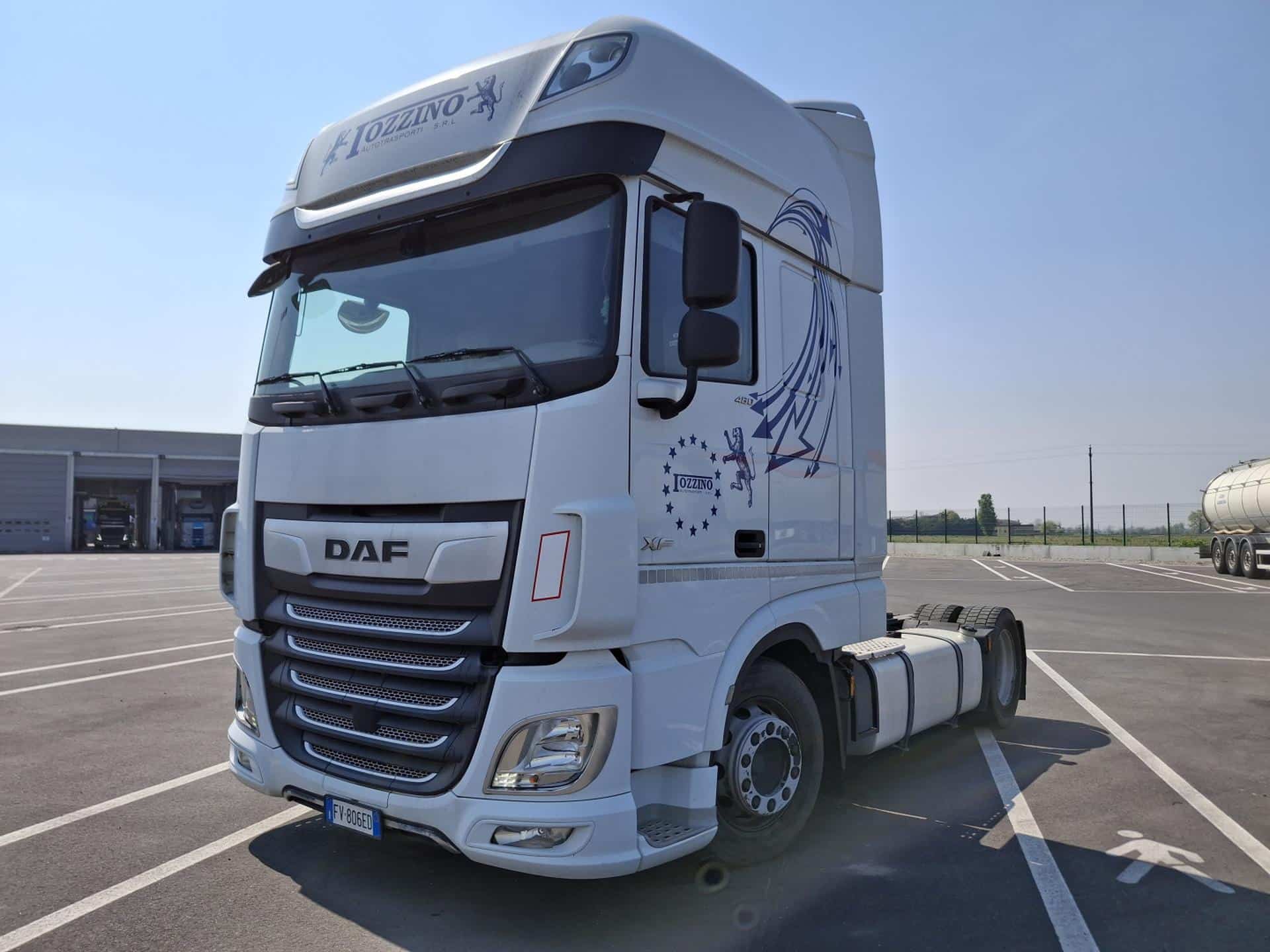 truck XF480SSC LD FV806ED 26108