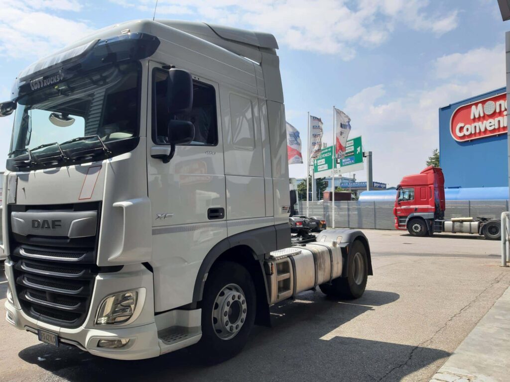 truck XF480SLH FS421LG 57036
