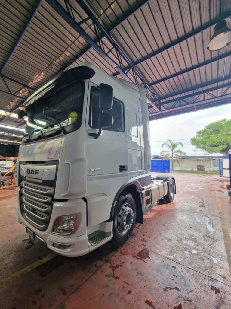 truck XF480SLH FV186ED 44569