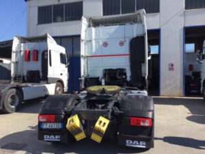 truck XF480SLH FY441SE 70294