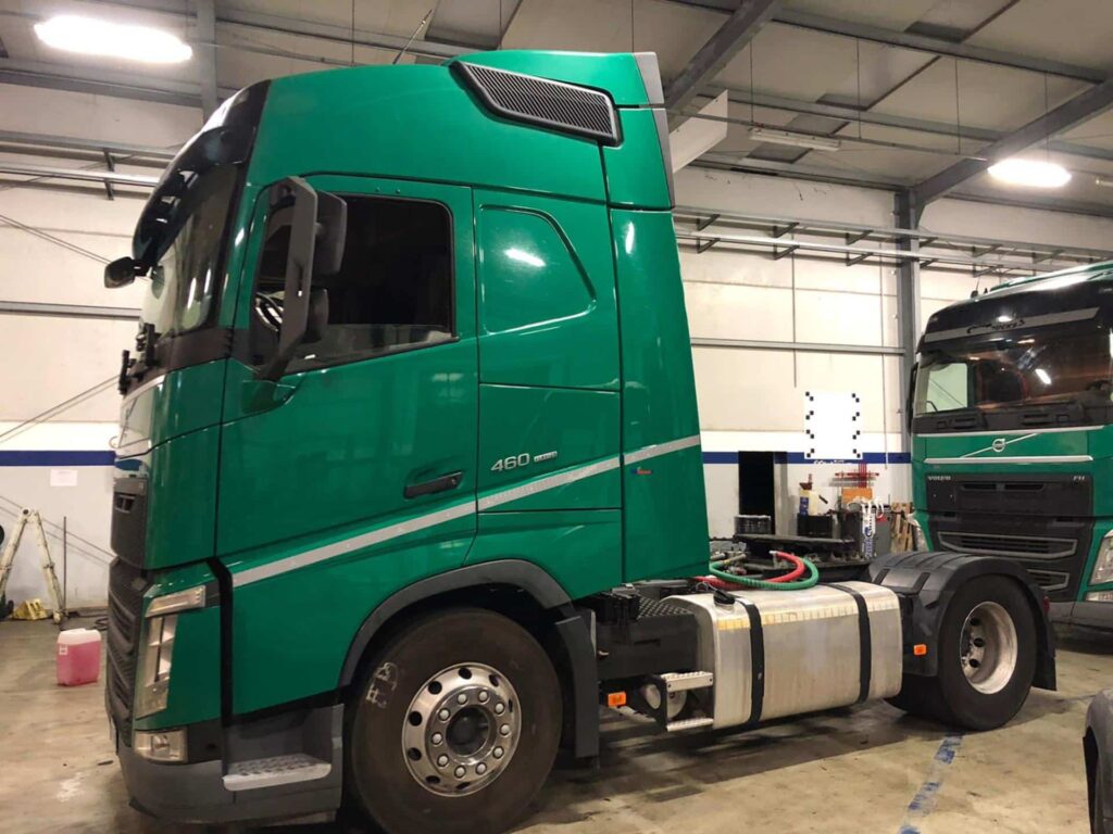 truck Volvo FH13.460 FP627KN 40249