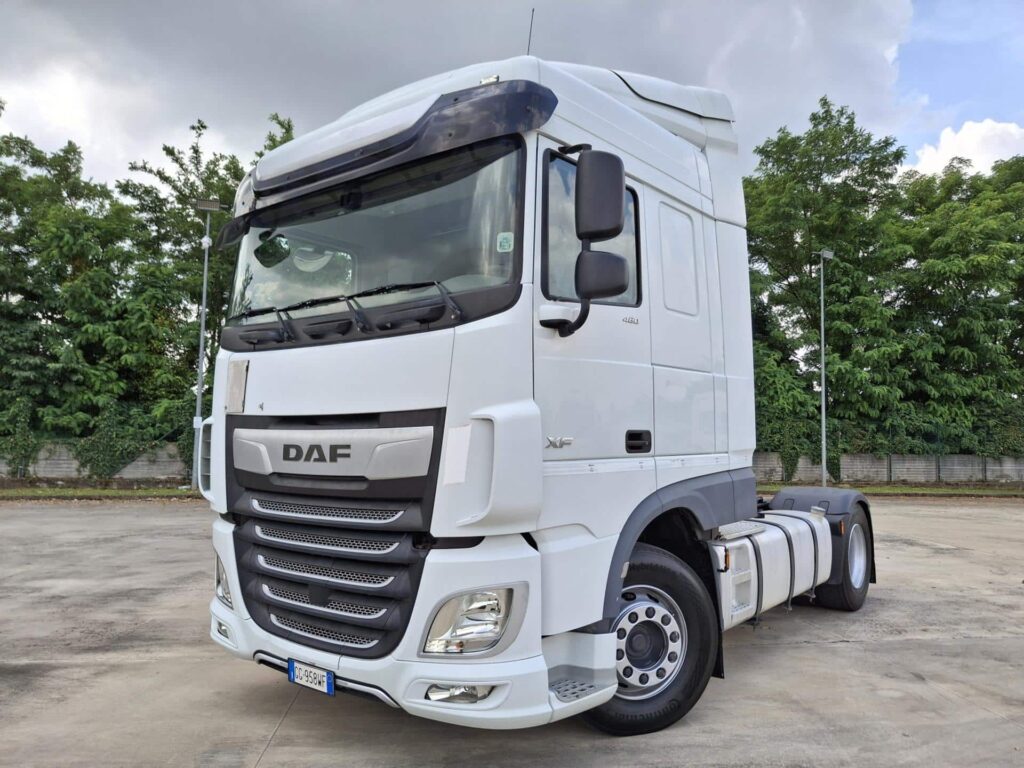 truck XF480SLH GG958WF 48636