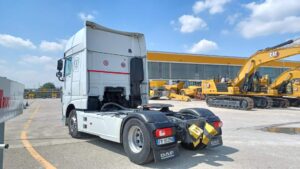 truck XF480SSC FM902MW 33238