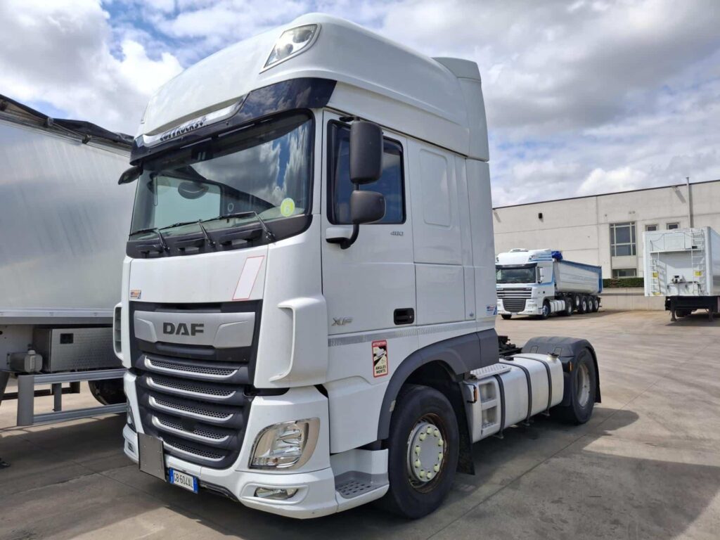 truck XF480SSC GB604AL 62356