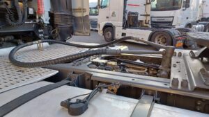 truck XF480SLH FS924LG 35674