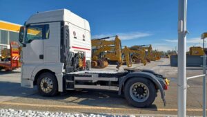 truck TGX460 GD827YD 36136