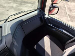 truck XF460SLH FH754LN 29029