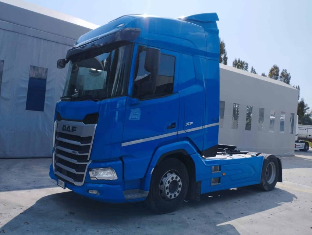 truck XF480NGD GK898YJ 85197
