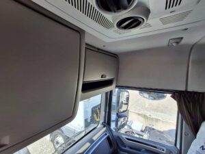 truck XF480SLH FW491CH 48674