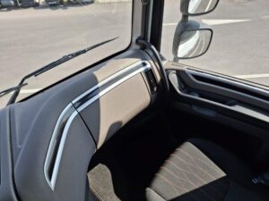 truck XF480SLH FY445SE 47408