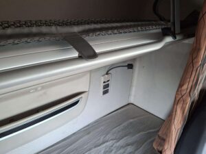 truck XF480SLH FY445SE 47408