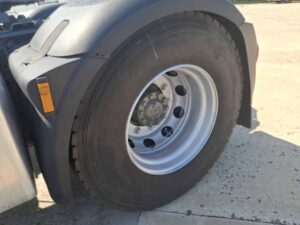 truck CF480SLH FM391VE 27541