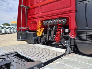 truck XF460SLH FH755LN 92494