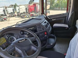 truck XF460SLH FH755LN 92494