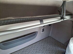 truck XF460SLH FH755LN 92494