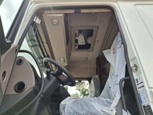 truck XF480SLH GA230CH 42542