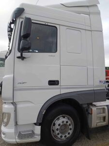 truck XF480SLH GD097DK 92303
