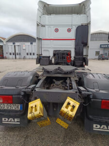 truck XF480SLH GD097DK 92303