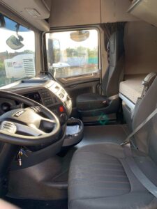 truck XF480SLH GE157AM 85237