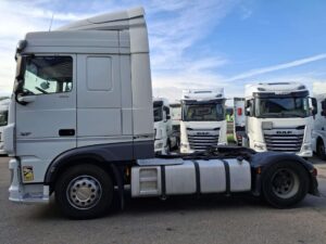 truck XF480SLH GE653AM 92385