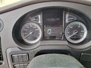 truck XF480SLH GH152XK 92753