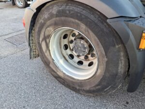 truck CF480SLH GB852AL 92154