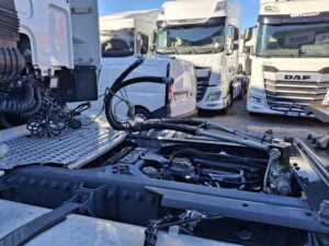 truck CF480SLH GB852AL 92154