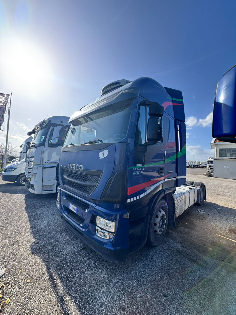 truck IVECO AS440 FV956KW 26108