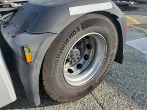 truck XF460SLH FA084RX 58894