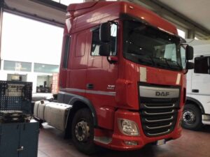 truck XF460SLH FJ174DA 94734
