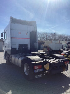 truck XF480SLH FP902SC 27559