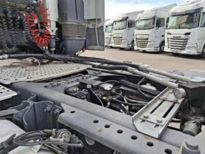 truck XF480SLH GE566AM 93997