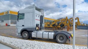 truck XF480SLH FY443SE 92715