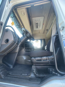 truck XF480SLH FY443SE 92715