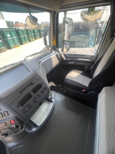 truck XF480SLH FY443SE 92715