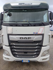 truck XF480SLH GD097DK 92303