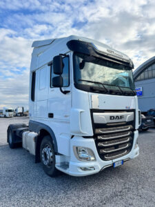truck XF480SLH GD097DK 92303