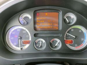 truck XF105SLH FN219EE 28919