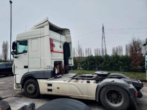 truck XF450SLH GK362HA 105589