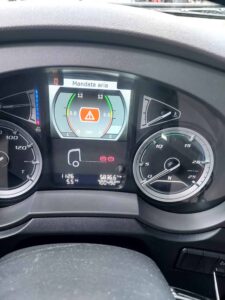 truck XF450SLH GK617HA 105577