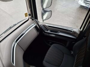 truck XF450SLH GK839HA 102850