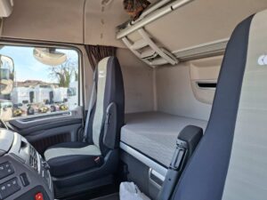 truck XF450SLH GK839HA 102850